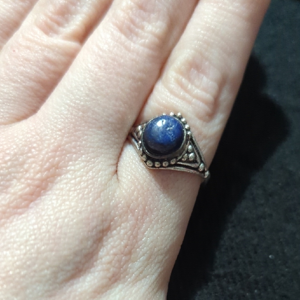 Silver Plated Blue Lapis Lazuli Gemstone Dainty Delicate Statement Ring - Sz 8.5